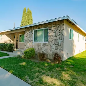 Long Cozy Remodled Holiday home